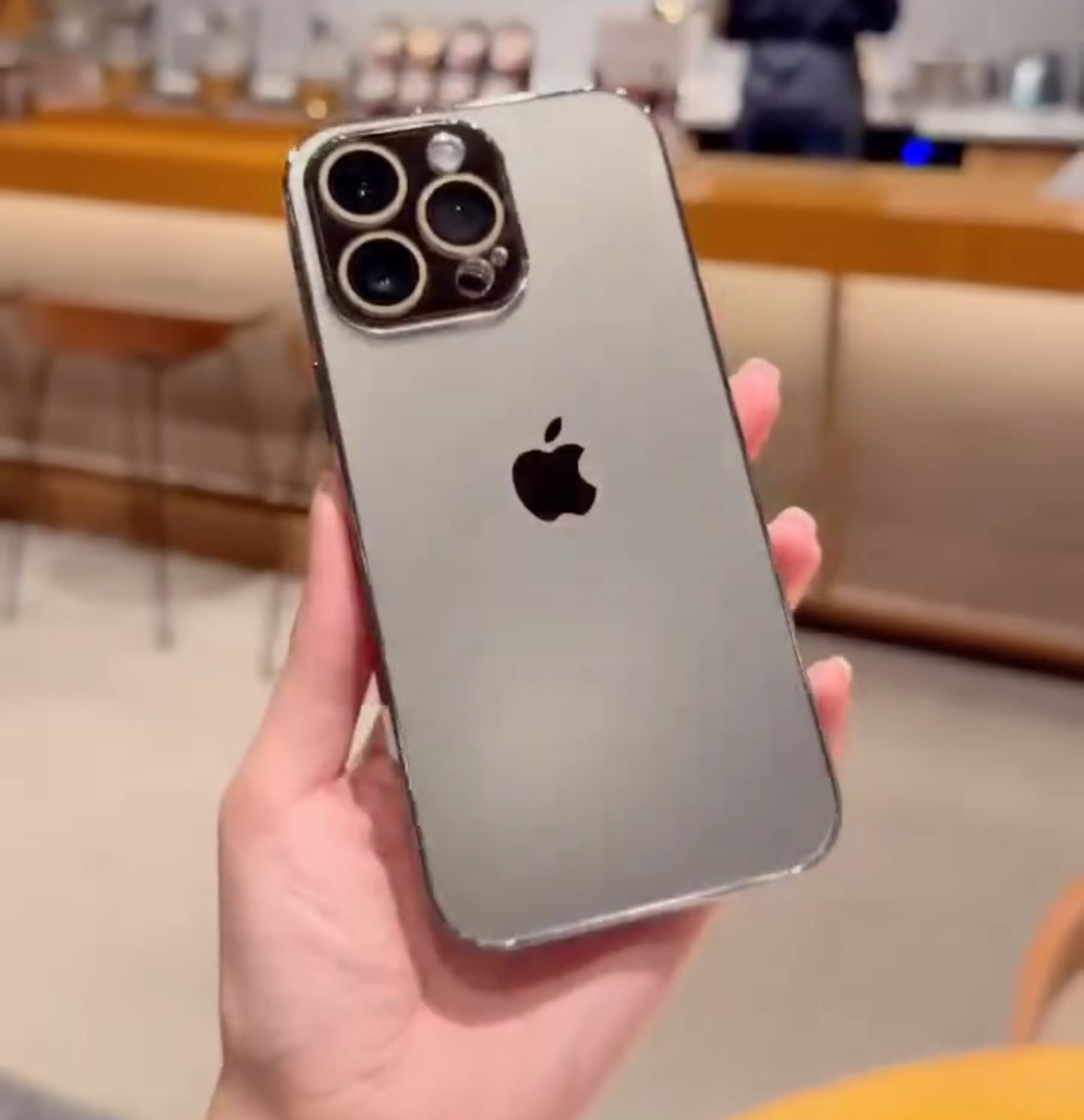 Glossy Ultra Thin Camera Lens Protection Case For iPhone