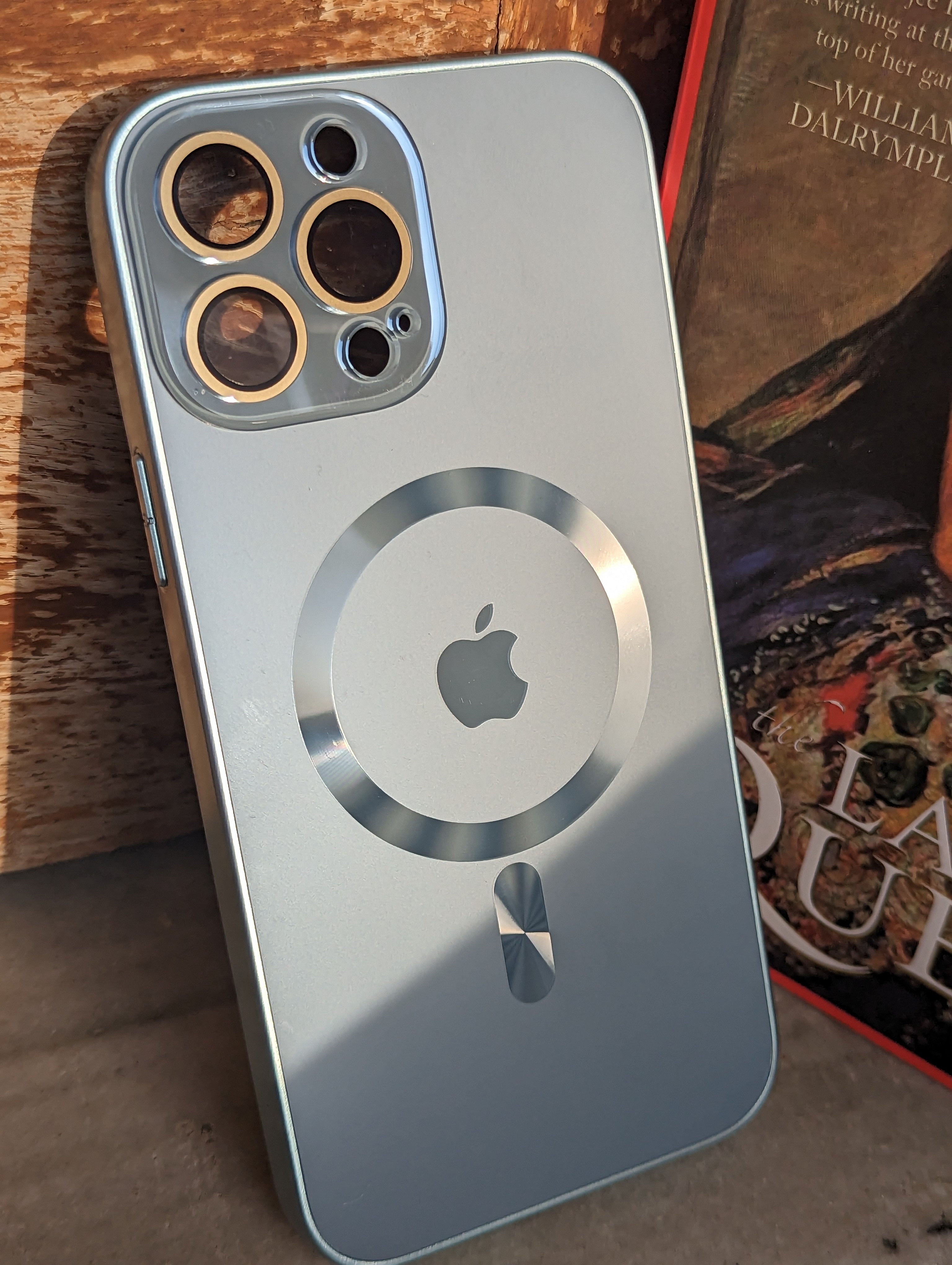 Glossy Electroplated Camera Lens Protection Magsafe Case For iPhone 13 Pro