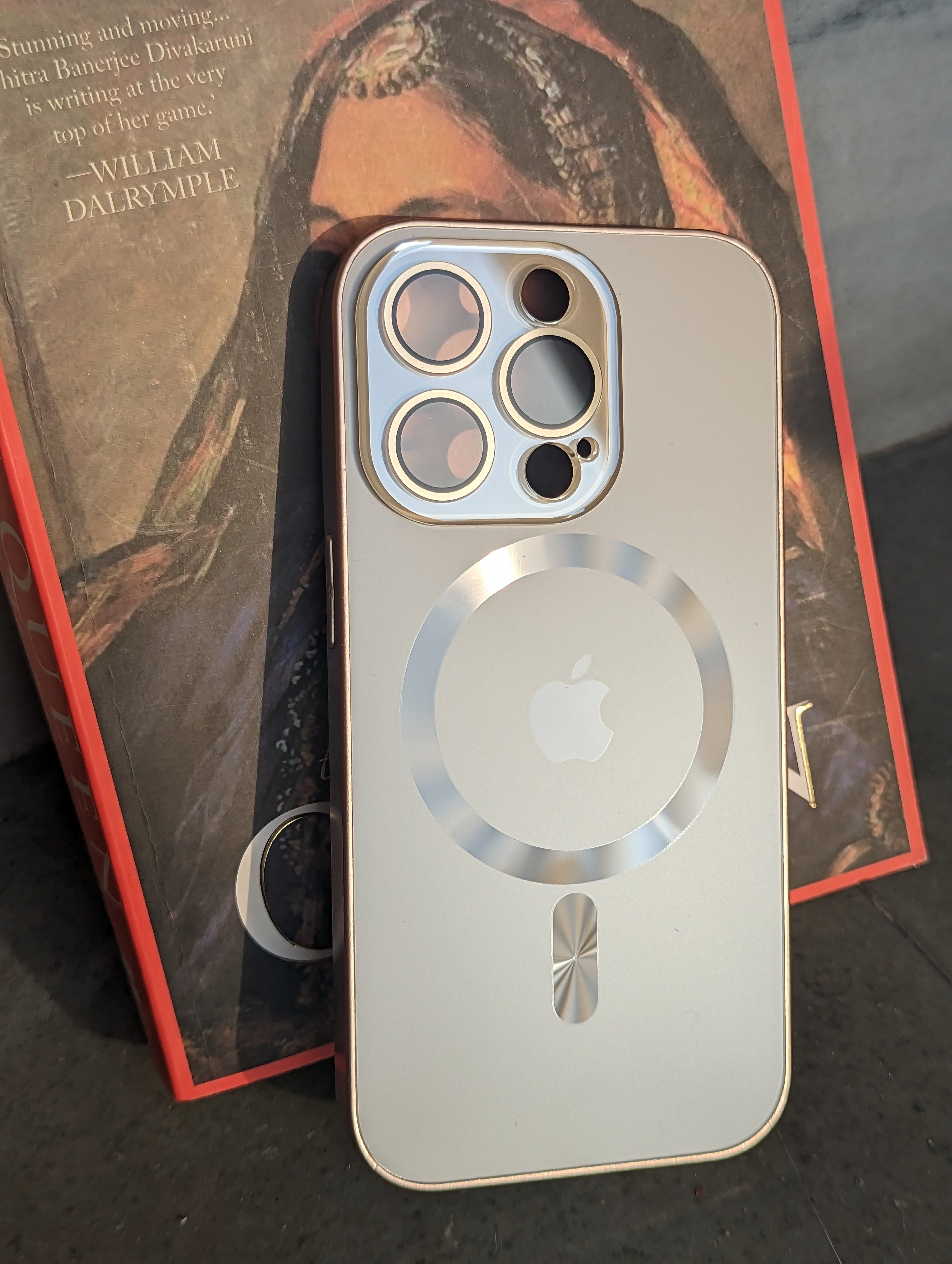 Glossy Electroplated Camera Lens Protection Magsafe Case For iPhone 13 Pro